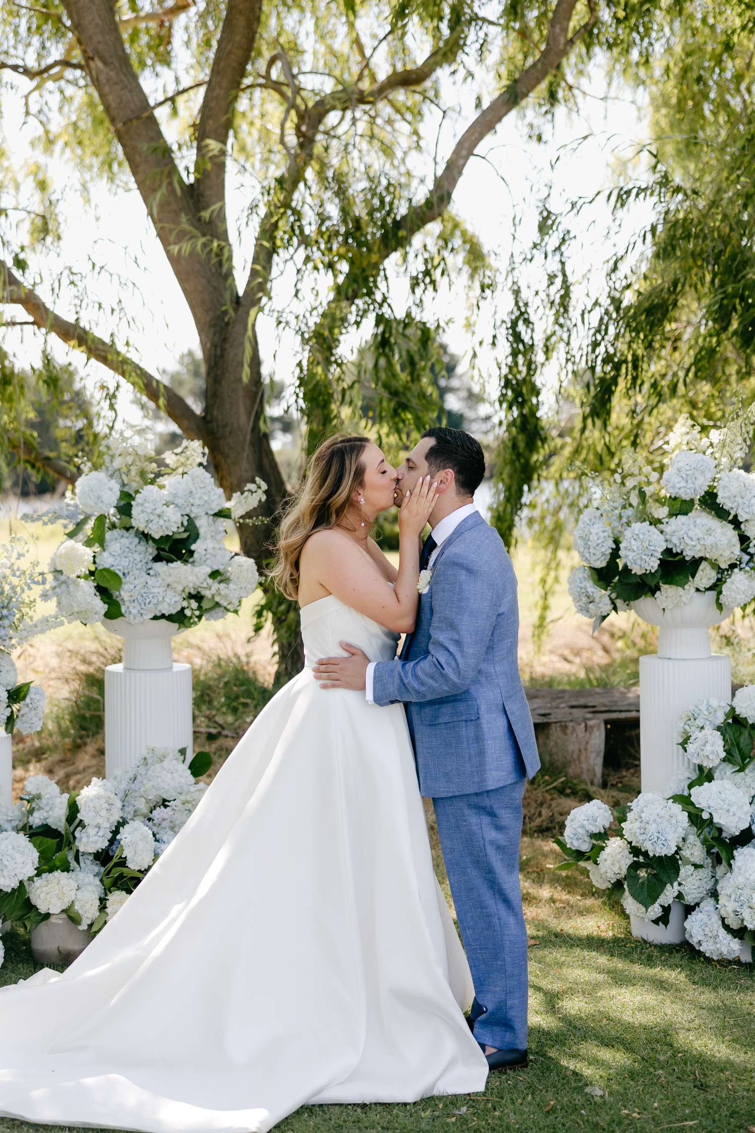 Mornington Peninsula garden wedding